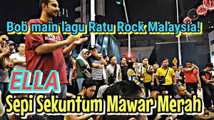 Sepi sekuntum mawar merah suara power dan pandai berinteraksi dengan pengunjung buat ramai terpegun. Download Sentuhan Sepi Sekuntum Mawar Merah Bergema Bila