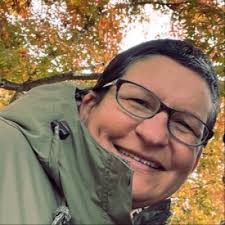 PhinisheD May 8, 2024 🎓 “Float like a butterfly, sting like a bee.”  Muhammad Ali 🦋 🐝 Thanks to Thomas Windham for the quote!