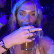 Ella Gilliam's Instagram, Twitter & Facebook