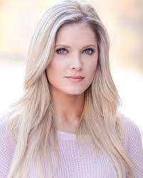 Samantha Huskey's Instagram, Twitter & Facebook