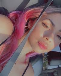 Sabrina Muela's Instagram, Twitter & Facebook