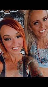 Janelle Bartholomew's Instagram, Twitter & Facebook