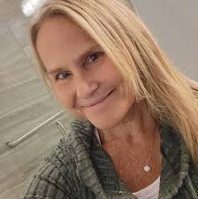 Who can hem jeans in Post Falls area?