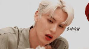 Top,daesung,seungri singing taeyang's eyes nose lips. Taeyang Gif Taeyang Discover Share Gifs