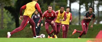 O ceará não vem conseguindo fazer bom jogos e pode se prejudicar muito com a sua má formação tática que o time. 1p09yjlzdy7e6m