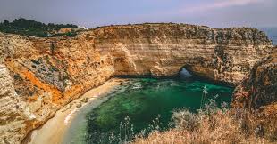 Check spelling or type a new query. Wintersonne Entfliehen Sie Der Kalte Und Entdecken Sie Die Schonsten Fischerdorfer Der Algarve Idealista