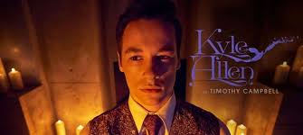 Sur les réseaux sociaux, ryan murphy donne des nouvelles du en plus de la fine équipe originale, ryan murphy est allé débaucher de nouveaux acteurs et pas des moindres. American Horror Story Saison 8 Kyle Allen L Acteur Qui Fait Tomber Les Filles Mce Tv