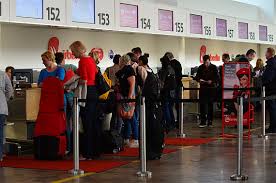 A warm welcome to the official airberlin twitter account. Passagiere Berichten Von Chaos Beim Air Berlin Niki Check In Austrian Wings