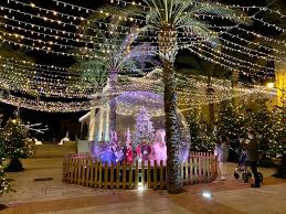 Maybe you would like to learn more about one of these? La Liste Des Marches De Noel Foires Aux Santons Et Illuminations En Provence
