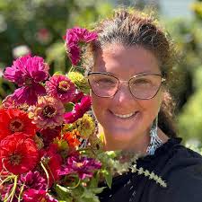 Dahlia donation for military family photo sessions in South Carolina