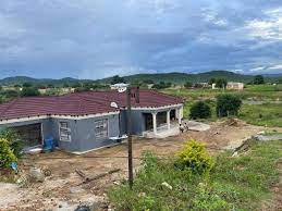 Makhadzi began constructing the house last year during the lockdown. Makhadzi Builds Her Mom A Huge House See Pics Zalebs