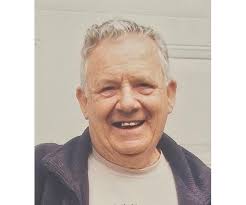 Robert Fecteau Obituary (1939