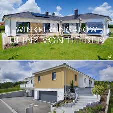 Modern Bungalow House Architecture Design Ideas With Garage Hip Roof Contemporary European Styles Video In 2020 Winkelbungalow Architektur Haus Design Bungalow