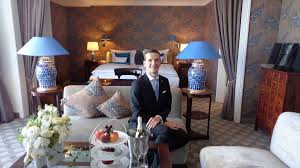 Bei dem hotel haus bremen garni handelt es sich um eine dependence vom arthotel bremen. Desks Salon Und Bremer Tisch Bremen