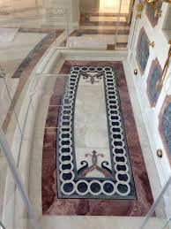 Picture Of Shower Marble Floor Design Id524 Example Of Custom Floors Medallions Inlays Borders And Parquet Marble Wate Floor Design Marble Floor Flooring