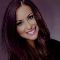 Kimberly Parmelee's Instagram, Twitter & Facebook