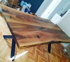 dogal ahsap yemek masasi uygulamamizda ceviz agaci kullanilmistir ceviz agac masa uzerinde kimyasal icermeyen bitkisel esasli moveis rusticos moveis rustico