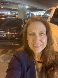 Sarah Fetty's Instagram, Twitter & Facebook