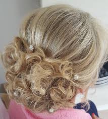 50 Ravishing Mother Of The Bride Hairstyles Mother Of The Groom Hairstyles Mother Of The Bride Hair Bride Hairstyles