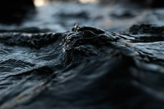 Dark Waters Pictures | Download Free Images on Unsplash