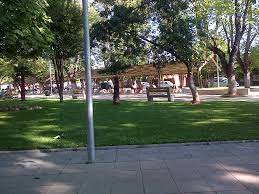 / paseo peatonal, plaza de armas de coihueco. Coihueco Mapio Net