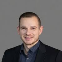 Erik Runge's Instagram, Twitter & Facebook