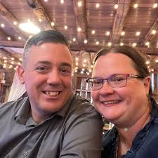 Does anyone have a dog house or shelter for stray dogs in Clay and Chestnut  area?