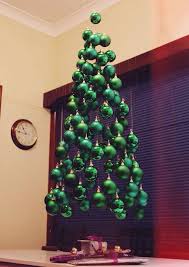 Christmas Tree Made With Hanging Green Balls Creative Christmas Trees Alternative Christmas Creative Christmas