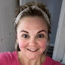 lisa beesley (@QueenBee1985)