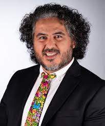 Darren Perron's Instagram, Twitter & Facebook