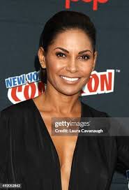 596 Laura Richardson Stock Photos, High-Res Pictures, and Images