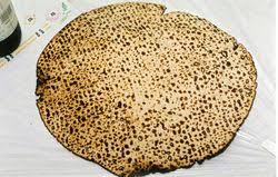يحتفل الشعب اليهودي كل عام في الربيع بعيد الفصح وهو تذكار لخروج بني إسرائيل من مصر ولتحررهم من العبودية في فترة الفراعنة. Ø¹ÙŠØ¯ Ø§Ù„ÙØµØ­ Ø§Ù„ÙŠÙ‡ÙˆØ¯ÙŠ Ø§Ù„Ù…Ø¹Ø±ÙØ©