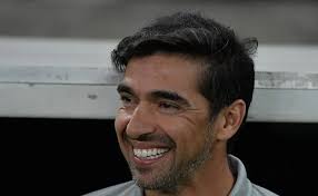 Vazou o aproveitamento de Abel em mata-matas: Treinador do Palmeiras tem  ótimos números em partidas decisivas