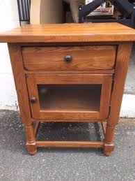 Broyhill Attic Heirlooms Natural Oak End Table Side Table Oak End Tables End Tables Heirloom Furniture