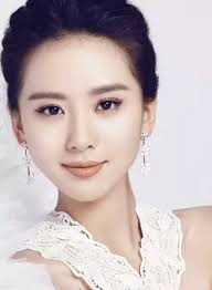 Dilraba dilmurat is a chinese actress, singer, and model who rose to fame with the popular chinese tv series 'diamond lover'. How Many Modern Muslim Actors Are There In China Quora
