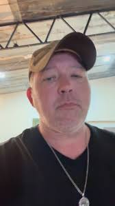 Question and Answer time! I need your input. Does it matter who the singer  is or just the song?#country #independent #countryboy #dad #countrymusic  #simplelife