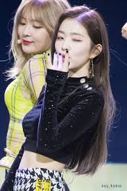 Irene Ft Seulgi Kpop Kdrama Bts Exo Kpoparmy Red Velvet Irene Kpop Girls Seulgi