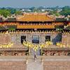 Nếu đã đến đà nẵng, đừng bỏ lỡ cơ hội khám phá bà nà hills nổi tiếng với cầu vàng và khung cảnh châu âu thu nhỏ của làng pháp. 1