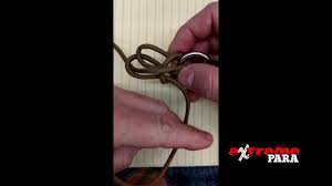 The cat's paw knot is a common fishing knot often used to attach rope or cord to various objects. How To Easily Tie The Napoleon Claw A Modified Cat S Paw Extremepara Com Youtube
