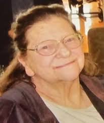 Carolyn Marvel's Instagram, Twitter & Facebook