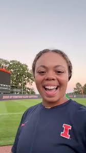 Under the lights ✨ #Illini