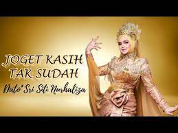 Joget kasih tak sudah lirik. Joget Kasih Tak Sudah Dato Sri Siti Nurhaliza Lirik Video Hd Youtube