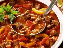 Check spelling or type a new query. Gulasch Ungherese Tra Sapori E Tradizione La Ricetta Del Piatto Tipico Ungherese Eroica Fenice