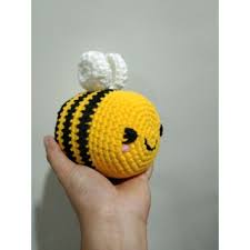Choose from simple designs to more complex patterns. Crochet Bumble Bee Strawberry Bee Handmade Shopee Philippines