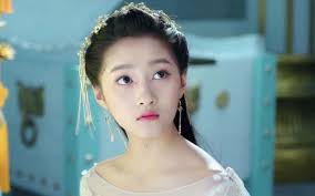 Lâm Tâm Như năm 19 tuổi đẹp xuất sắc nhưng so với Hoa đán này vẫn kém xa