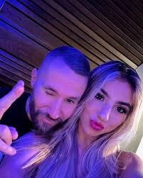 Think we need to drop this asap!! 🥳🎺🙌🏻! How about August 22nd??  ”CIRCLES”!! Let's go!! 😍🥂 🟠🟣🟢🔴🔵 @peachmartine @secsotbeach