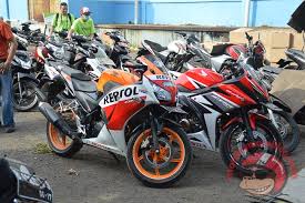 Tapi, jika terlalu sering bisa jadi itu adalah sebuah tanda awal dari suatu penyakit. Mbbh 2016 Ketika Honda Cbr150 K45 Dan All New Cbr150 Ikutan Mudik Sayang Kali Yah Kalau Ditunggangin Monkeymotoblog
