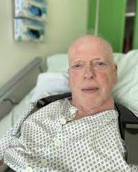 Erik Marks's Instagram, Twitter & Facebook