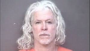 Police say drunk driver caused Moline crash that injured two people