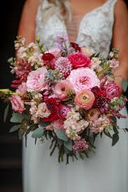 Bouquet of red ranunculus or roses. Boho Pink Bridal Bouquet Bridal Bouquet Pink Wedding Bouquets Pink Ranunculus Bouquet Pink